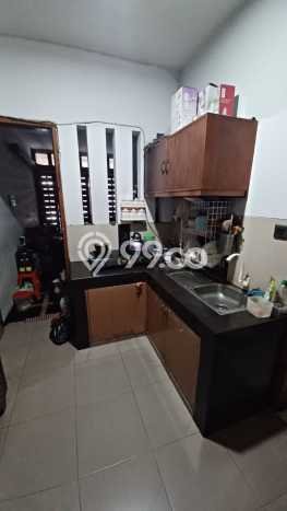 Siap Huni Rumah Mewah 5 Kamar di Mampang Prapatan Dekat ke Mana Saja Siap Huni Rumah Mewah 5 Kamar di Mampang Prapatan Dekat ke Mana Saja
