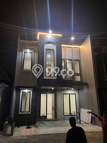 Rumah Luas Asri 3 KT Siap Pakai di Cilangkap Jakarta Timur Rumah Luas Asri 3 KT Siap Pakai di Cilangkap Jakarta Timur