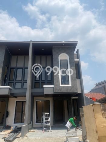 Rumah Luas Asri 3 KT Siap Pakai di Cilangkap Jakarta Timur Rumah Luas Asri 3 KT Siap Pakai di Cilangkap Jakarta Timur