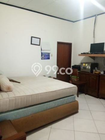 Rumah Luxury Modern Siap Huni di Cijantung Jakarta Timur Rumah Luxury Modern Siap Huni di Cijantung Jakarta Timur