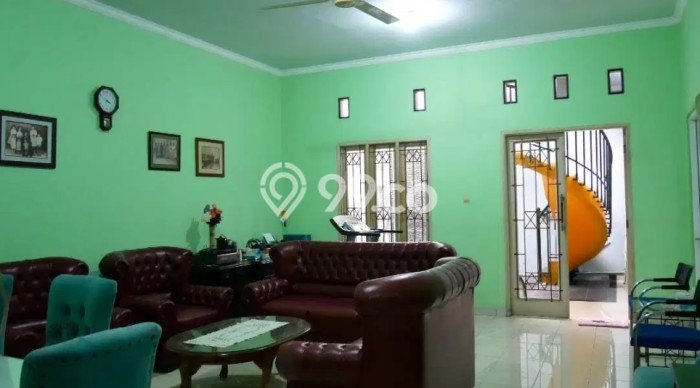Dijual Rumah Premium dengan Fasilitas Sekitar Lengkap di Duren Sawit, Jakarta Timur Dijual Rumah Premium dengan Fasilitas Sekitar Lengkap di Duren Sawit, Jakarta Timur