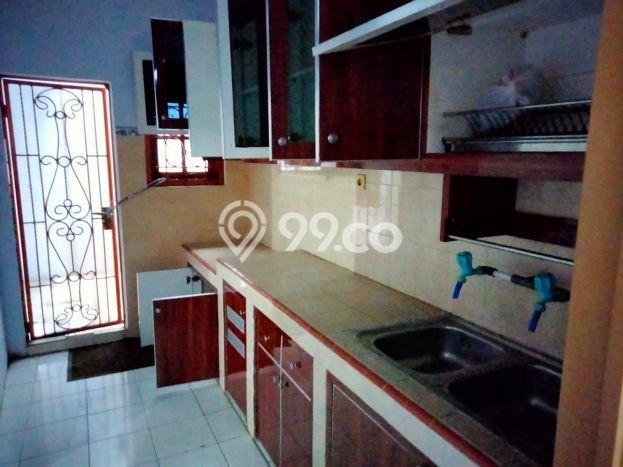 Dijual Cepat Rumah Bagus Siap Huni LB 129m2 di Makasar, Jakarta Timur Dijual Cepat Rumah Bagus Siap Huni LB 129m2 di Makasar, Jakarta Timur