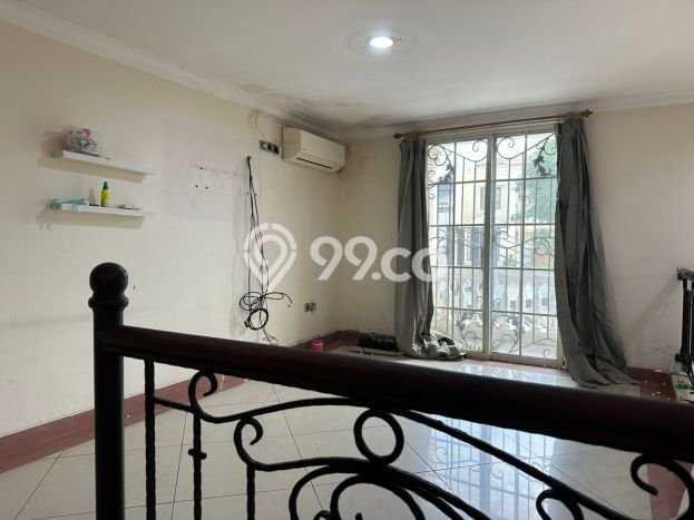 Jual Rumah Luas Elegan Dengan View Eksklusif di Pantai Indah Kapuk, Jakarta Utara Jual Rumah Luas Elegan Dengan View Eksklusif di Pantai Indah Kapuk, Jakarta Utara