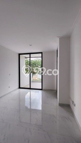 Rumah Luxury Modern Tanpa Renovasi di Pantai Indah Kapuk Jakarta Utara Rumah Luxury Modern Tanpa Renovasi di Pantai Indah Kapuk Jakarta Utara