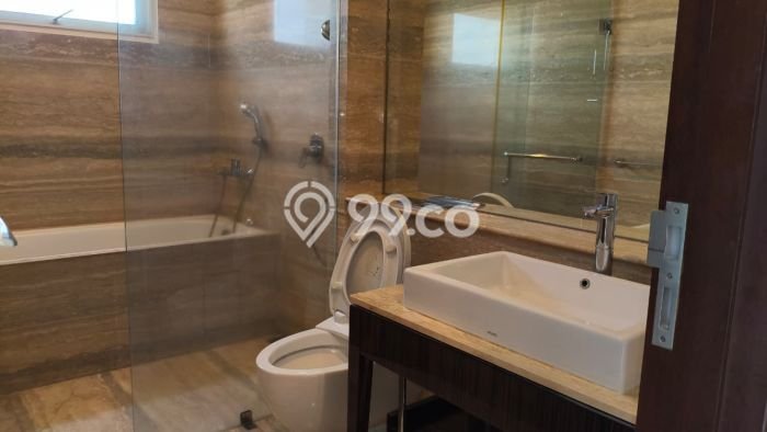 Sewa Apartemen Nyaman di Kebayoran Lama, Jakarta Selatan 3 Kamar dengan Luas 175m2 Sewa Apartemen Nyaman di Kebayoran Lama, Jakarta Selatan 3 Kamar dengan Luas 175m2