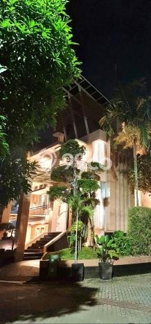 Rumah Mewah LB 800m2 Siap Pakai Desain Elegan di Pantai Indah Kapuk, Jakarta Utara Rumah Mewah LB 800m2 Siap Pakai Desain Elegan di Pantai Indah Kapuk, Jakarta Utara