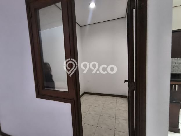Rumah Cantik Siap Huni Di Batununggal Luas 400m2 Lokasi Strategis Rumah Cantik Siap Huni Di Batununggal Luas 400m2 Lokasi Strategis