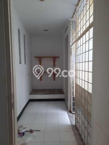 Ready to Use! Premium House LT 144m2 Desain Modern di Setra Duta Ready to Use! Premium House LT 144m2 Desain Modern di Setra Duta