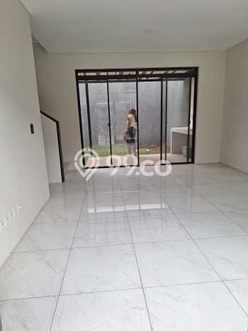 Rumah Minimalis 3 KT di Kota Baru Parahyangan Bandung Rumah Minimalis 3 KT di Kota Baru Parahyangan Bandung