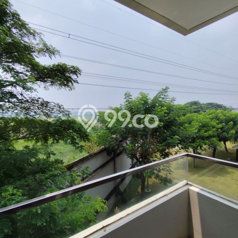 For Sale Rumah 4 Kamar Lokasi Ideal Bagus dan Strategis di Wiyung For Sale Rumah 4 Kamar Lokasi Ideal Bagus dan Strategis di Wiyung