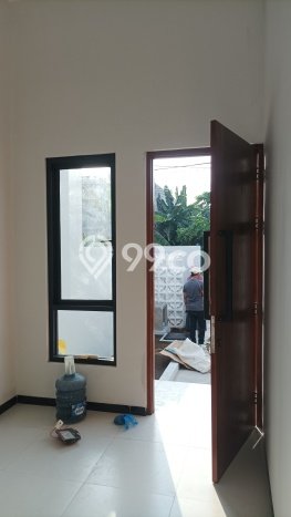 Rumah Luas Asri 3 KT Siap Huni di Wonorejo Surabaya Rumah Luas Asri 3 KT Siap Huni di Wonorejo Surabaya