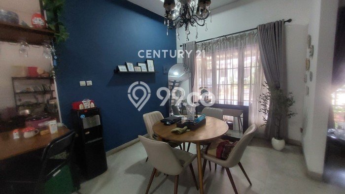 Jual Rumah Eksklusif 3 KT di Sektor 3 - Bintaro, Tangerang Selatan Jual Rumah Eksklusif 3 KT di Sektor 3 - Bintaro, Tangerang Selatan