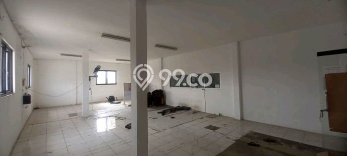 Gudang Bagus LT 1040m2 LB 800m2 Dijual di Ciputat Timur Tangerang Selatan Gudang Bagus LT 1040m2 LB 800m2 Dijual di Ciputat Timur Tangerang Selatan
