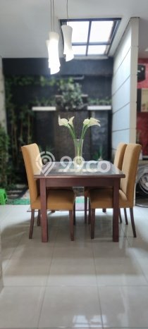 KESEMPATAN EMAS! Rumah di Serpong, Tangerang Selatan, LT 128m² LB 128m² KESEMPATAN EMAS! Rumah di Serpong, Tangerang Selatan, LT 128m² LB 128m²