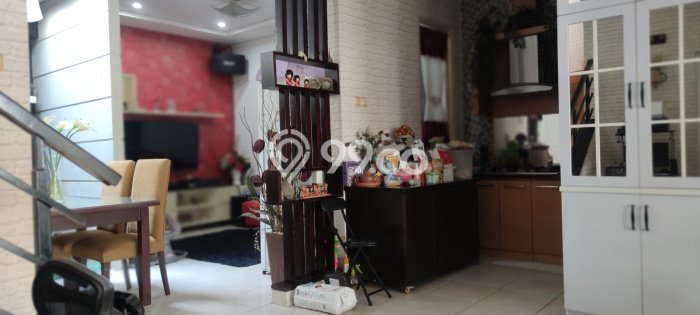 KESEMPATAN EMAS! Rumah di Serpong, Tangerang Selatan, LT 128m² LB 128m² KESEMPATAN EMAS! Rumah di Serpong, Tangerang Selatan, LT 128m² LB 128m²
