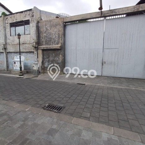 Gudang Dijual di Semarang LT 1246m2 & LB 1000m2 Lokasi Terbaik! Gudang Dijual di Semarang LT 1246m2 & LB 1000m2 Lokasi Terbaik!