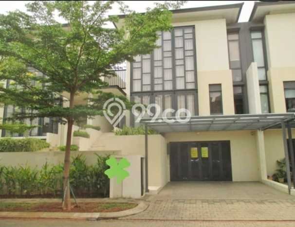 Rumah Asri LB 285m² Lokasi Sejuk di BSD City, Tangerang Rumah Asri LB 285m² Lokasi Sejuk di BSD City, Tangerang