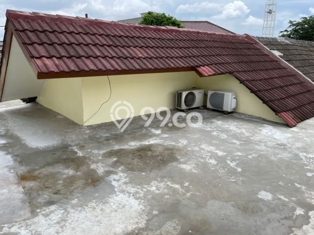 Lokasi strategis! Rumah siap huni dikontrakkan di Serpong LB 100m2 Lokasi strategis! Rumah siap huni dikontrakkan di Serpong LB 100m2