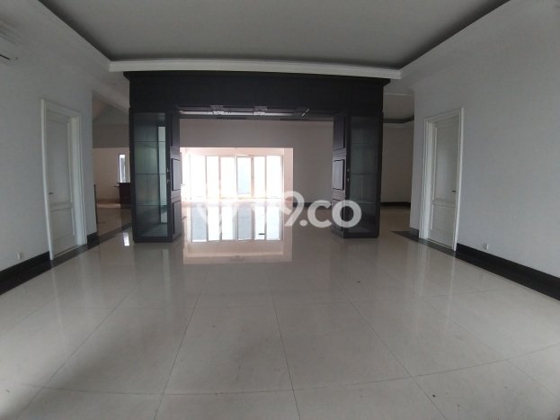 Rumah Mewah LB 1000m2 Siap Huni Desain Elegan di BSD, Tangerang Rumah Mewah LB 1000m2 Siap Huni Desain Elegan di BSD, Tangerang