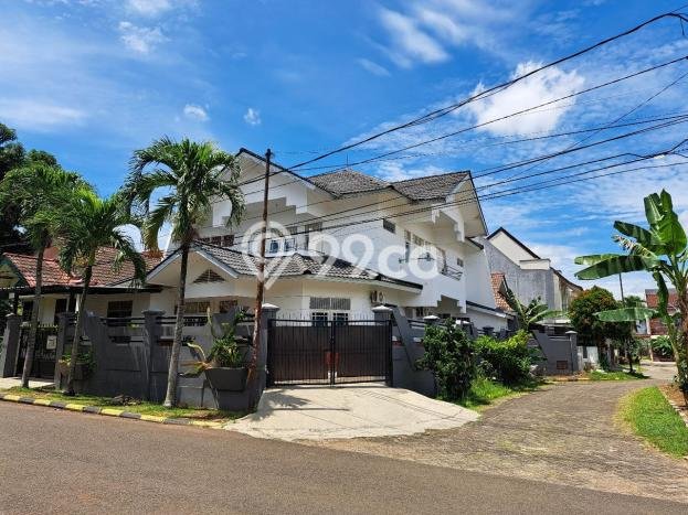 Hot Offer Hunian Mewah Ideal dan Luas di Serpong, Tangerang Selatan Hot Offer Hunian Mewah Ideal dan Luas di Serpong, Tangerang Selatan