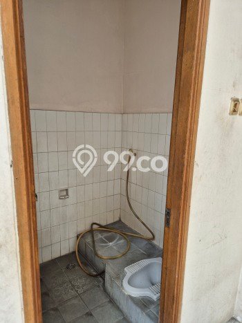 Siap Huni Hunian Elit 4 Kamar di Jagakarsa Dekat ke Mana Saja Siap Huni Hunian Elit 4 Kamar di Jagakarsa Dekat ke Mana Saja