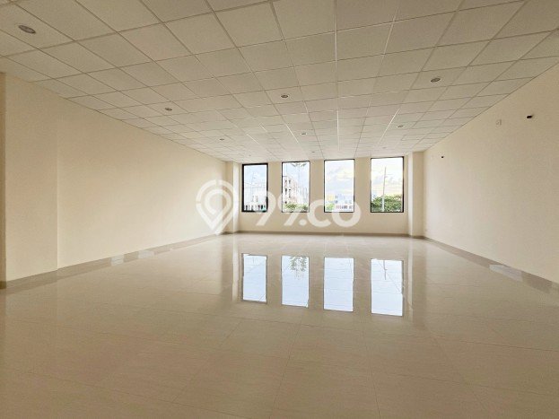 Ruko Dijual di Jakarta Timur LT 160m2 & LB 387m2 Lokasi Terbaik! Ruko Dijual di Jakarta Timur LT 160m2 & LB 387m2 Lokasi Terbaik!