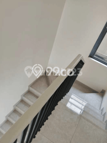 Sewa Rumah Murah di Jakarta Garden City Jakarta Timur Punya 3 Kamar Tidur Sewa Rumah Murah di Jakarta Garden City Jakarta Timur Punya 3 Kamar Tidur