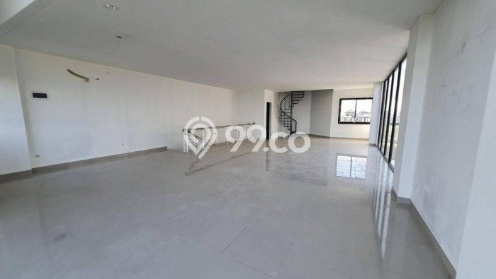Unit Ruko Dijual di Jakarta Timur LT 136m2 & LB 428m2 Unit Ruko Dijual di Jakarta Timur LT 136m2 & LB 428m2