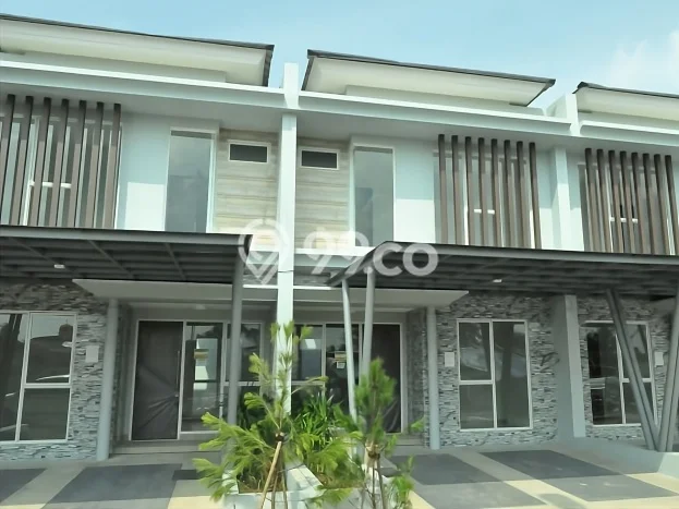 Rumah Luas Asri 3 KT Siap Huni di Jakarta Garden City Jakarta Timur Rumah Luas Asri 3 KT Siap Huni di Jakarta Garden City Jakarta Timur