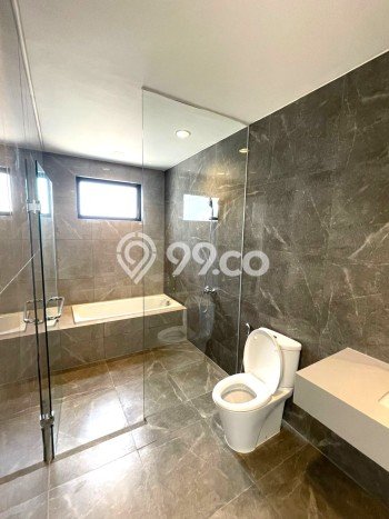 Dijual Rumah Luas Megah Dengan View Cantik di Jakarta Garden City, Jakarta Timur Dijual Rumah Luas Megah Dengan View Cantik di Jakarta Garden City, Jakarta Timur