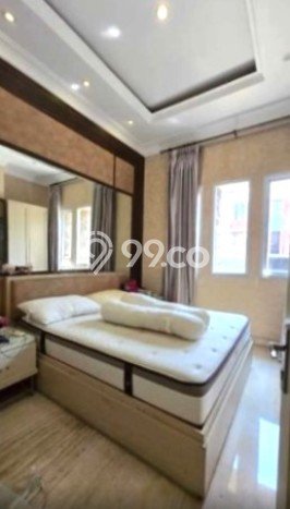 Siap Huni Rumah Mewah 4 Kamar di Kelapa Gading Dekat ke Mana Pun Siap Huni Rumah Mewah 4 Kamar di Kelapa Gading Dekat ke Mana Pun