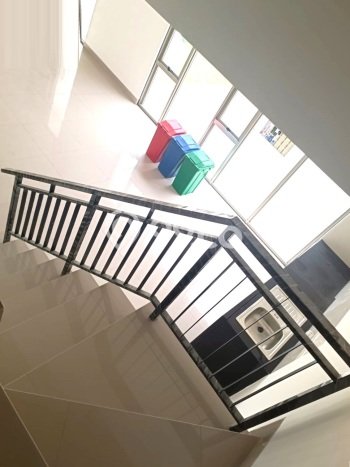 Rumah Modern 3 Kamar LT 80m2 di Pantai Indah Kapuk 2 Rumah Modern 3 Kamar LT 80m2 di Pantai Indah Kapuk 2