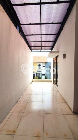 Ready to Use! Luxury House LT 200m2 Desain Modern di Jakarta Garden City Ready to Use! Luxury House LT 200m2 Desain Modern di Jakarta Garden City