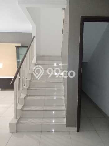 Hunian Mewah LB 235m2 Siap Pakai Desain Elegan di Jakarta Garden City, Jakarta Timur Hunian Mewah LB 235m2 Siap Pakai Desain Elegan di Jakarta Garden City, Jakarta Timur