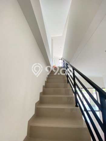 Ruko Disewakan Lokasi Cakung Jakarta Timur Harga Spesial! Ruko Disewakan Lokasi Cakung Jakarta Timur Harga Spesial!