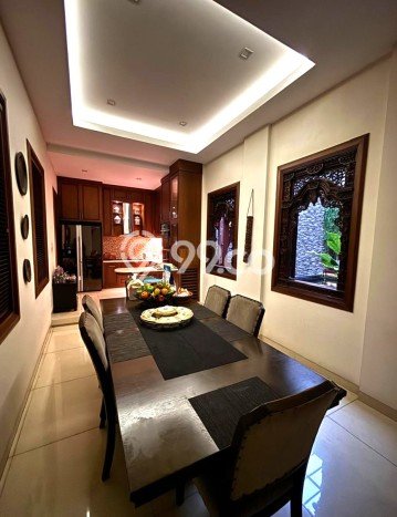 For Sale! Luxury House LT 600m2 Desain Modern di Jaka Permai For Sale! Luxury House LT 600m2 Desain Modern di Jaka Permai