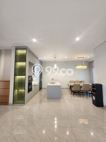 SPECIAL PRICE! Rumah Strategis lokasi Summarecon Bekasi, LT 160m² Bangunan 259m² SPECIAL PRICE! Rumah Strategis lokasi Summarecon Bekasi, LT 160m² Bangunan 259m²