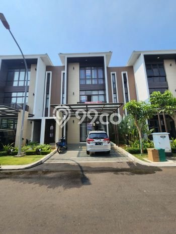 Dijual Rumah Mewah Megah Dengan View Cantik di Summarecon Bekasi, Bekasi Dijual Rumah Mewah Megah Dengan View Cantik di Summarecon Bekasi, Bekasi
