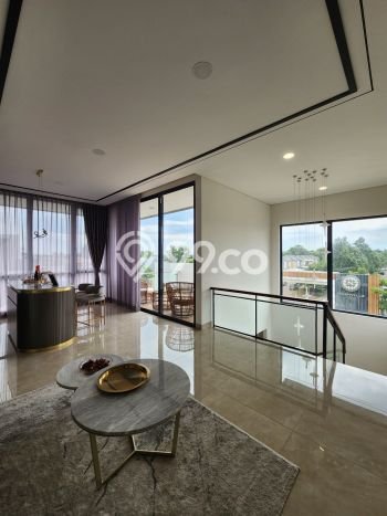 Jual Rumah Mewah Megah Dengan View Cantik di Kota Wisata, Bogor Jual Rumah Mewah Megah Dengan View Cantik di Kota Wisata, Bogor