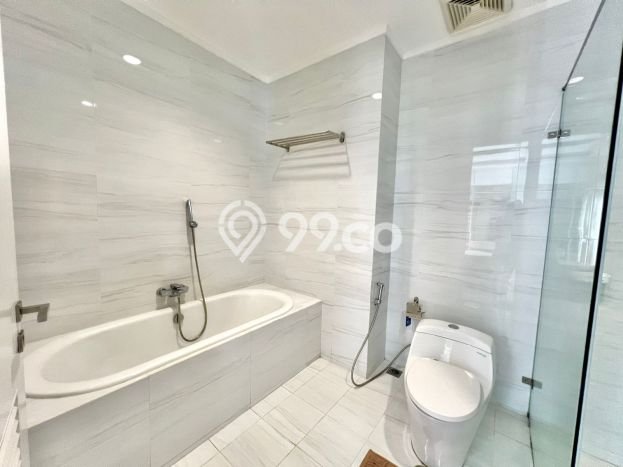 Rumah Luxury Modern Tanpa Renovasi di Summarecon Bekasi Bekasi Rumah Luxury Modern Tanpa Renovasi di Summarecon Bekasi Bekasi
