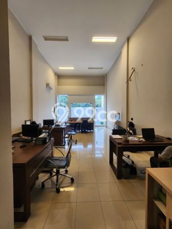 Ruko Kawasan Komersial Kawasan , Luas 229m2m², Mainroad Ruko Kawasan Komersial Kawasan , Luas 229m2m², Mainroad
