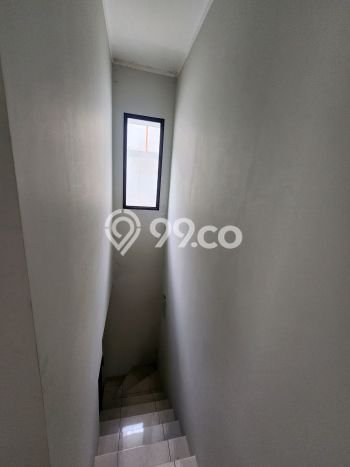 Disewakan! Rumah 2 Kamar Tidur &
2 Kamar Mandi di Summarecon Bekasi, Bekasi Disewakan! Rumah 2 Kamar Tidur &
2 Kamar Mandi di Summarecon Bekasi, Bekasi