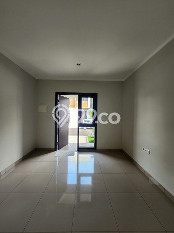 Sewa Rumah Murah di Summarecon Crown Gading Bekasi dengan 3 KT Sewa Rumah Murah di Summarecon Crown Gading Bekasi dengan 3 KT
