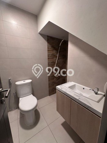 Rumah LT 117m2m² di Pusat Kota , Bekasi - Harga Menarik Rumah LT 117m2m² di Pusat Kota , Bekasi - Harga Menarik