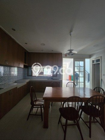 Rumah Minimalis 3 KT di Summarecon Bekasi Bekasi Semi Furnished Rumah Minimalis 3 KT di Summarecon Bekasi Bekasi Semi Furnished