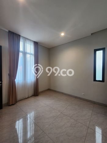 SPECIAL PRICE! Rumah Strategis lokasi Summarecon Bekasi, LT 160m² Bangunan 259m² SPECIAL PRICE! Rumah Strategis lokasi Summarecon Bekasi, LT 160m² Bangunan 259m²