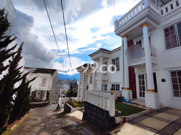 Vila Kawasan Cipanas, Dimensi 60m2m², Dekat dengan fasilitas umum Vila Kawasan Cipanas, Dimensi 60m2m², Dekat dengan fasilitas umum