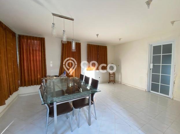 Investasi Potensial! Vila Kawasan Cipanas, Area 505m2m², Posisi Premium Investasi Potensial! Vila Kawasan Cipanas, Area 505m2m², Posisi Premium