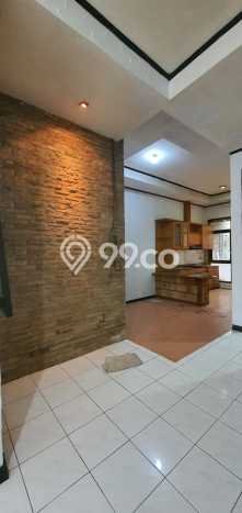 Rumah Minimalis 4 KT di Soekarno Hatta Bandung Rumah Minimalis 4 KT di Soekarno Hatta Bandung