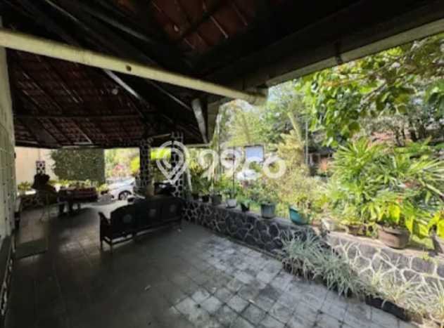 Rumah Mewah Dijual LT 475m2 di Coblong, Bandung Rumah Mewah Dijual LT 475m2 di Coblong, Bandung